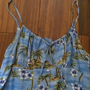 Vintage Hawaiian Dress - no tag - fits size 2/4